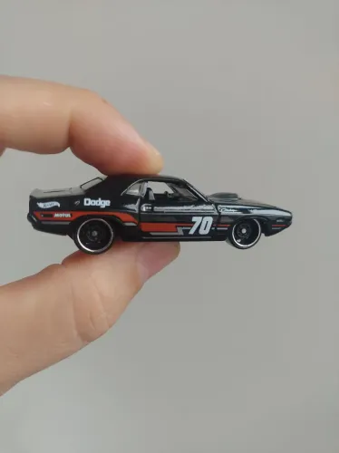 Hotwheels 70 Dodge HDMI Challenger Preto Loose Hotwheels 1:64