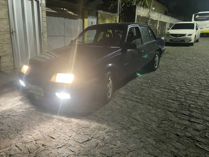 Chevrolet Monza GLS/ Hi-tech 2.0 EFI 2P E 4P 1995