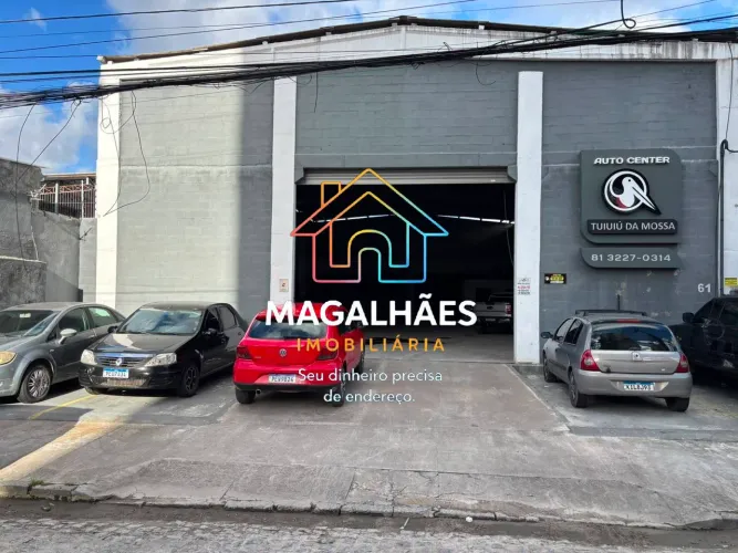 GALPÃO PARA LOCAÇÃO COM 400M², PÉ DIREITO DE 7 METROS, ENERGIA SOLAR