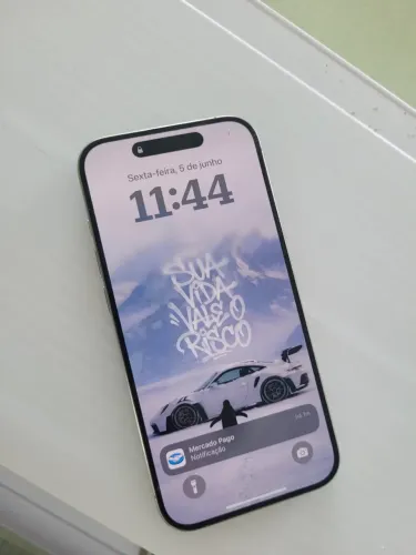 Iphone 15 pro cinza