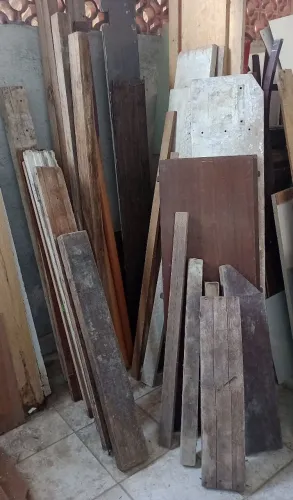 Lote 30 peças madeira demolição para móveis rústicos e arte decoração