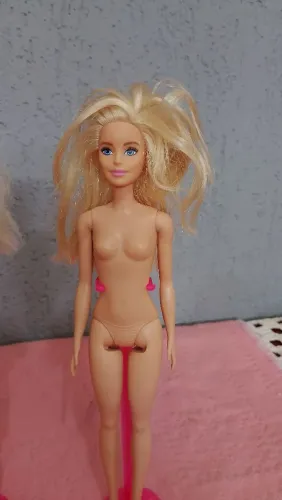 Boneca Barbie Mattel Loira Corpo Tradicional 