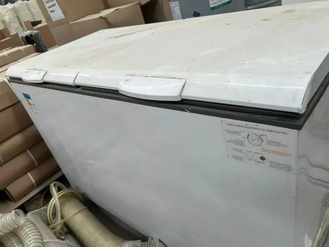 Freezer horizontal