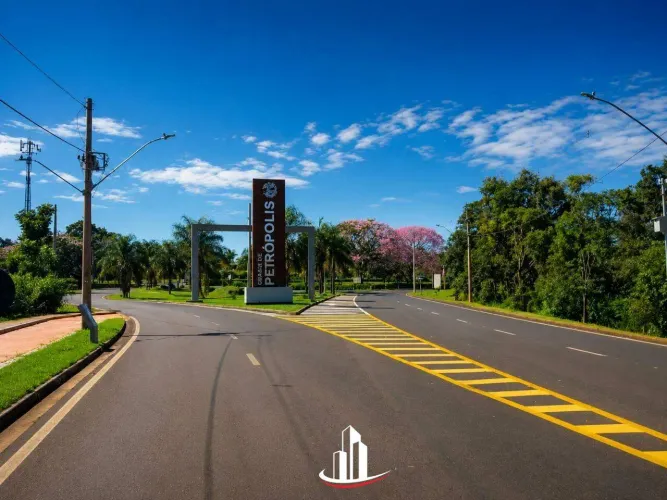 Lote no Parque dos Dinoussauros - Peirópolis, Uberaba/MG