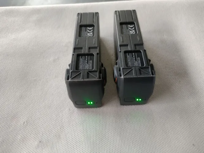 Baterias drone Dji avata 2 ambas semi novas