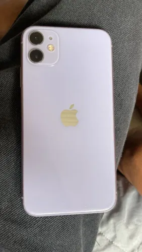 Iphone 11 lilás