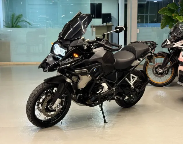 R 1250 GS PREMIUM TRIPLE BLACK 719