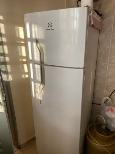 Vendo Geladeira Electrolux Duplex - Branca