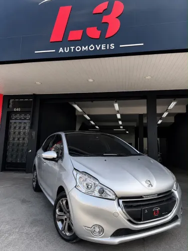 Peugeot 208 Griffe 1.6 Flex 16V 5P Aut. 2014