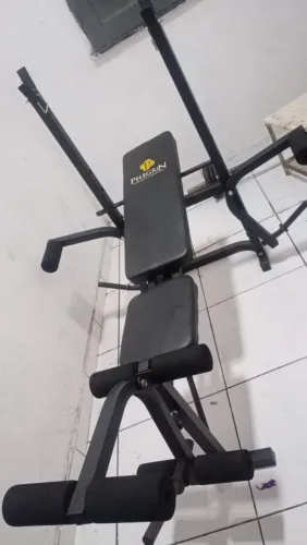 Banco supino musculação