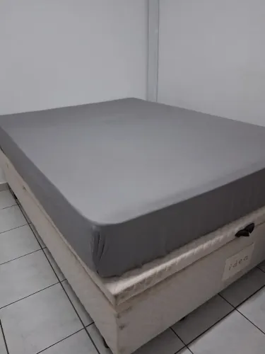 Pra sair!!Cama box bau casal + colchão em bom estado