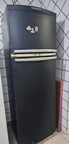 Vendo Geladeira Brastemp