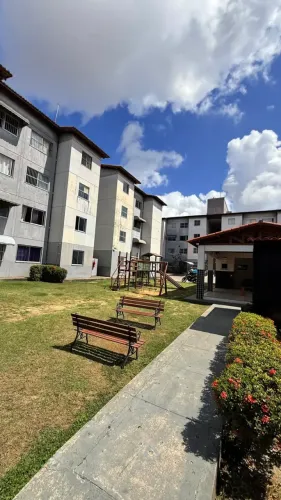 Imóvel para venda tem 42 metros quadrados com 2 quartos em Itaperi - Fortaleza - CE