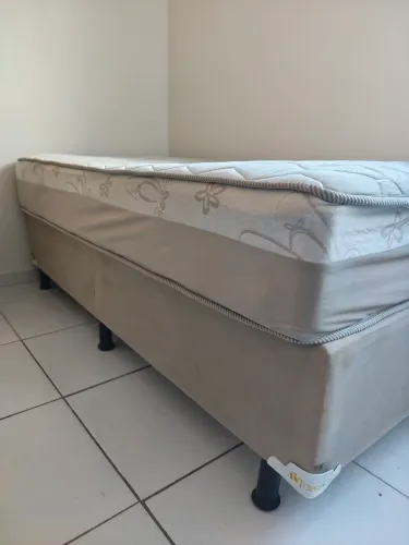 Cama solteiro