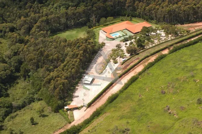 Chácara à venda em Campinas, Sousas, com 6 quartos, com 56632 m²