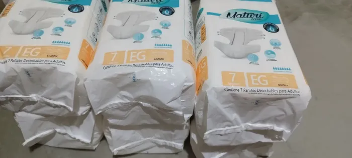 KIT 6 PACOTES de Fralda EG - 7 unidades por pacote 