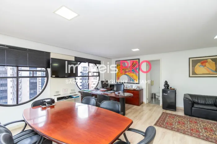 Conj. Comercial, Vila Nova Conceição - São Paulo