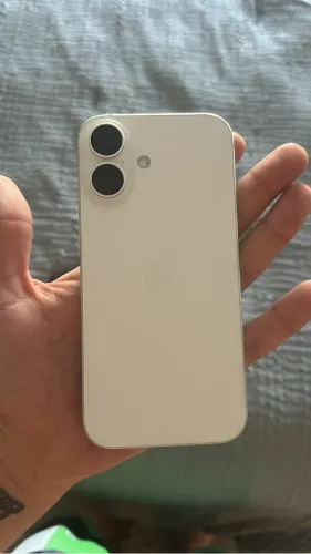 iPhone 16 128gb