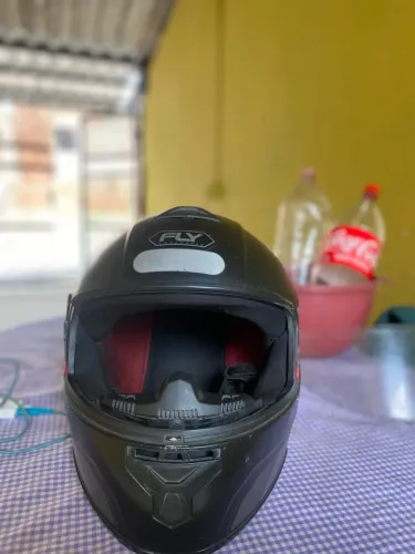Capacete de moto FLY