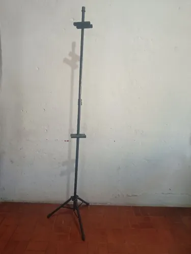 Suporte De Banner Com Garras Para Fixação