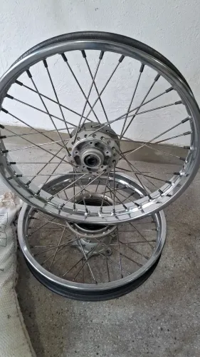 Vendo par de janta (rodas) bros 2015/16