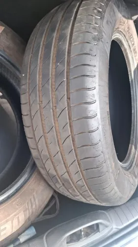 2 Pneus 185/60/r15 delinte meia vida