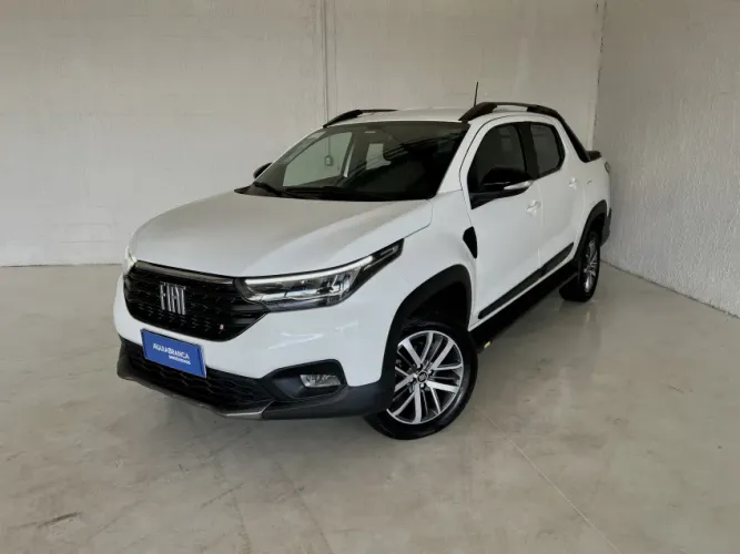 Fiat Strada Volcano 1.3 Flex 8V CD 2026