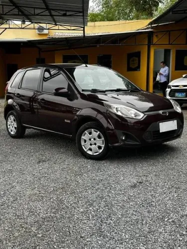 Ford Fiesta Class 1.6 8V 98cv 5P 2012