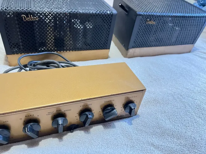 Par de Amplificador valvulado monobloco delta HI-FI IMPECÁVEL