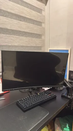 Monitor Warrior 24 Pol. Gamer Curvo 144HZ - MN101