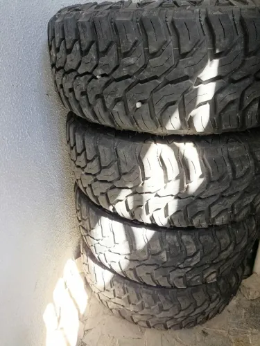 Pneu 265/70/16