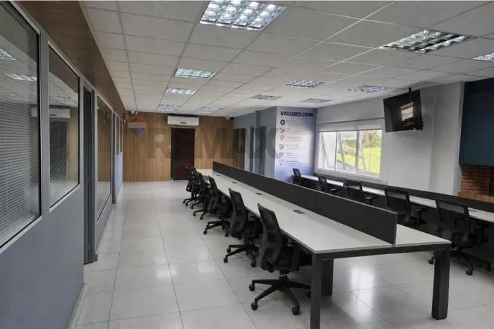 RE/MAX Aluga linda sala comercial no Alphaville, com 246 m² por R$ 14.000,00 de aluguel me