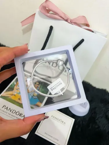 Pulseira pandora coração cravejado