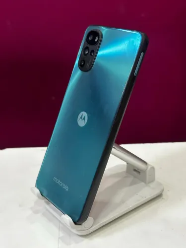 Motorola G22