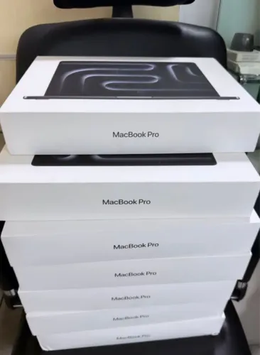 MacBook Pro M5 16GB RAM - 512GB SSD 14pol.    lacrado 