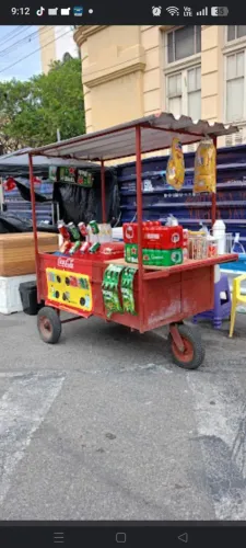 Vendo uma carroça de lanches