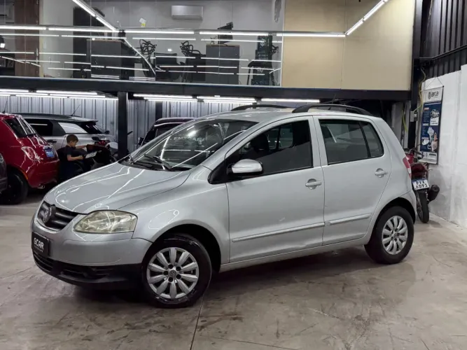 Volkswagen Fox 1.0 MI Total Flex 8V 5P 2008
