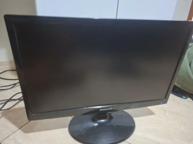 Monitor / TV Samsung 21 polegadas