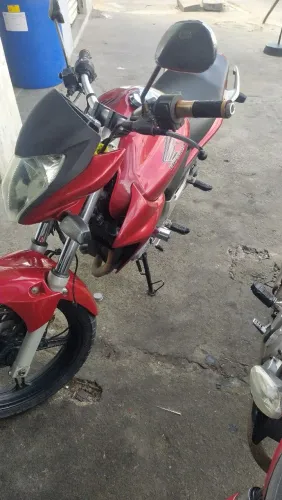 Cb 300 e 2013