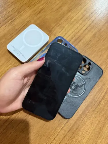 iPhone 14 Pro todo funcionando