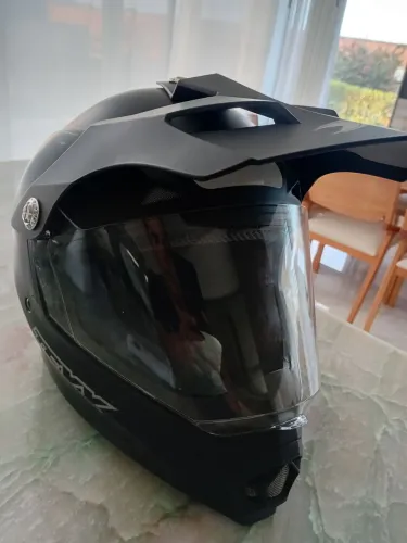 Capacete mattos racing 