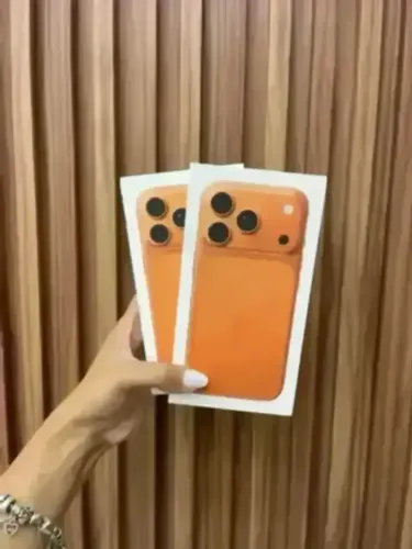 * iPhone 17 Pro 512GB Laranja / Lacrado / Retirada Loja Física na Savassi *
