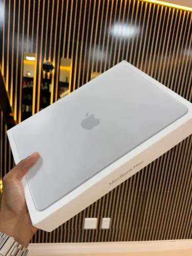 MacBook neo lacrado 8gb 256 gb