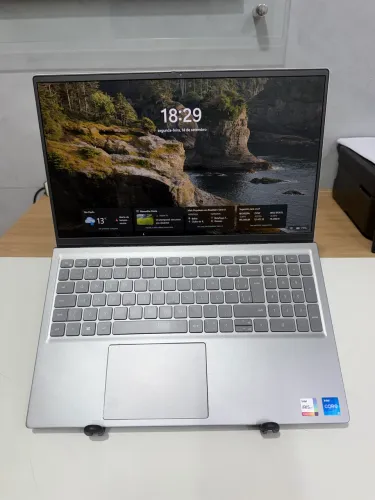 Notebook Dell Inspiron 15 CORE I5-11ª Geração | SSD 256 | 8Gb de Ram