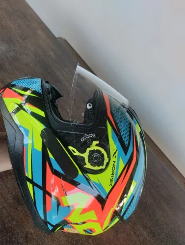 Vende-se capacete norisk