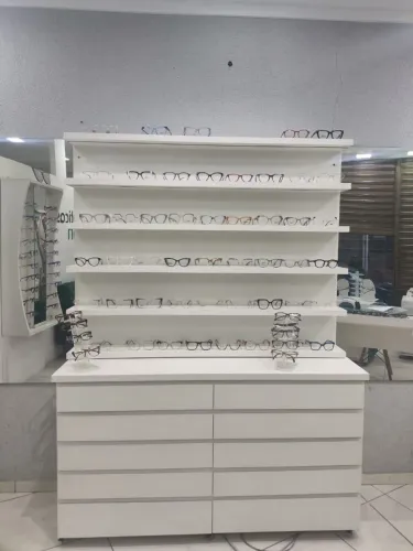 Expositor de parede com Led 