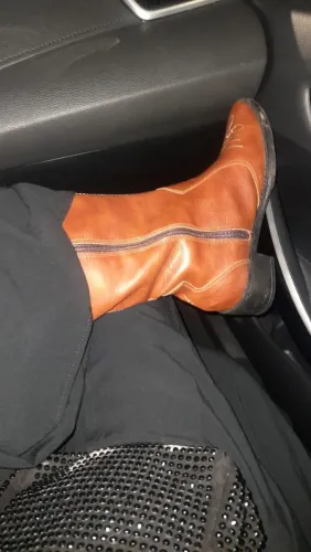 Bota cuntry 35 forma grande 
