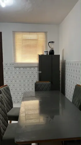 Mesa de jantar 6 lugares 
