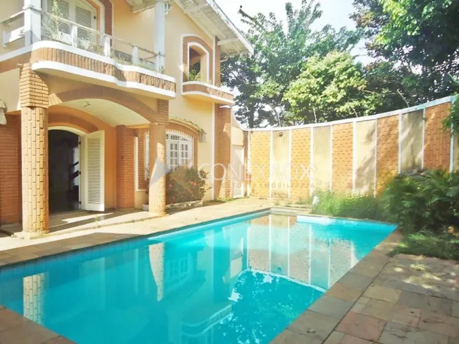Casa à venda na Vila Nogueira próximo à Lagoa do Taquaral