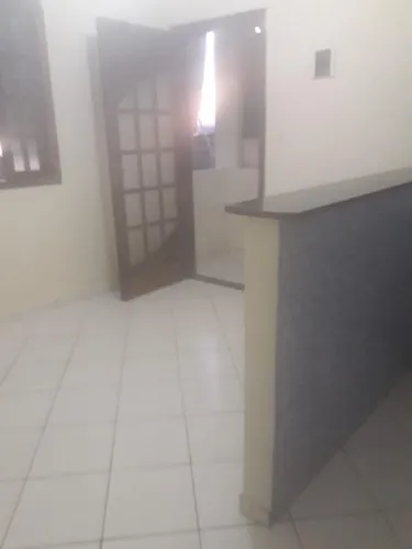Aluga se kitnet em Charitas